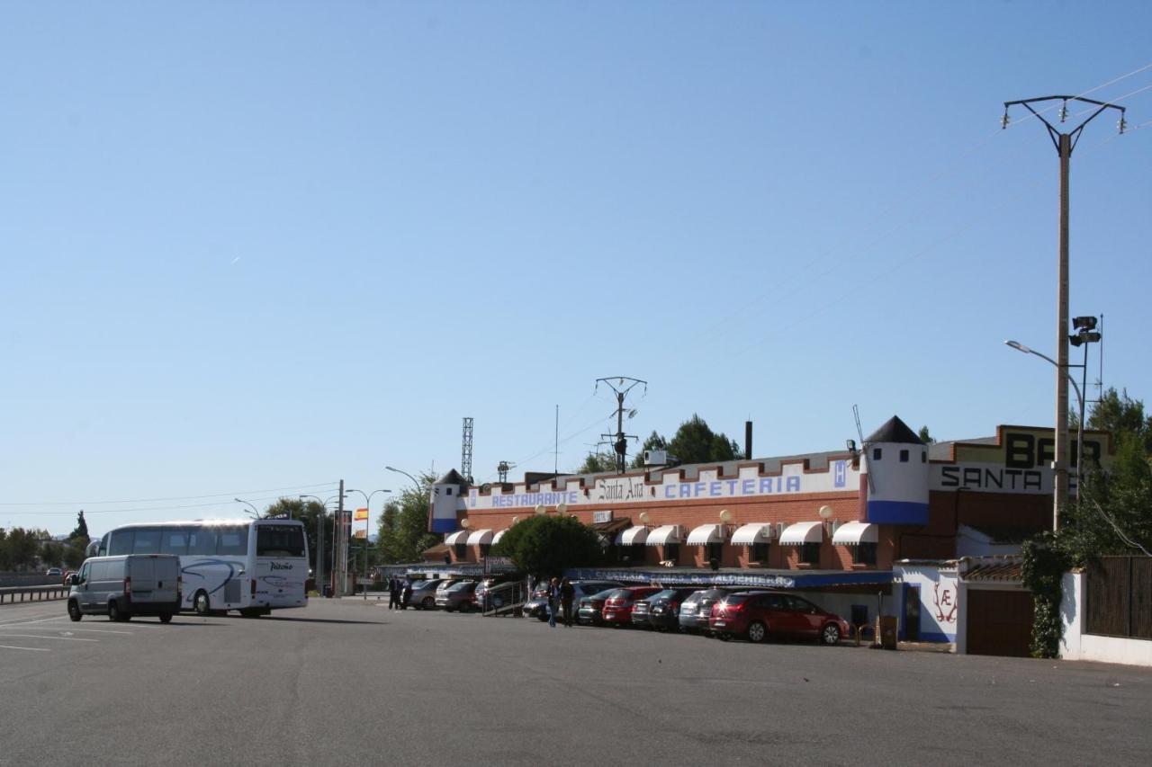 Hostal Santa Ana Madridejos Exterior foto